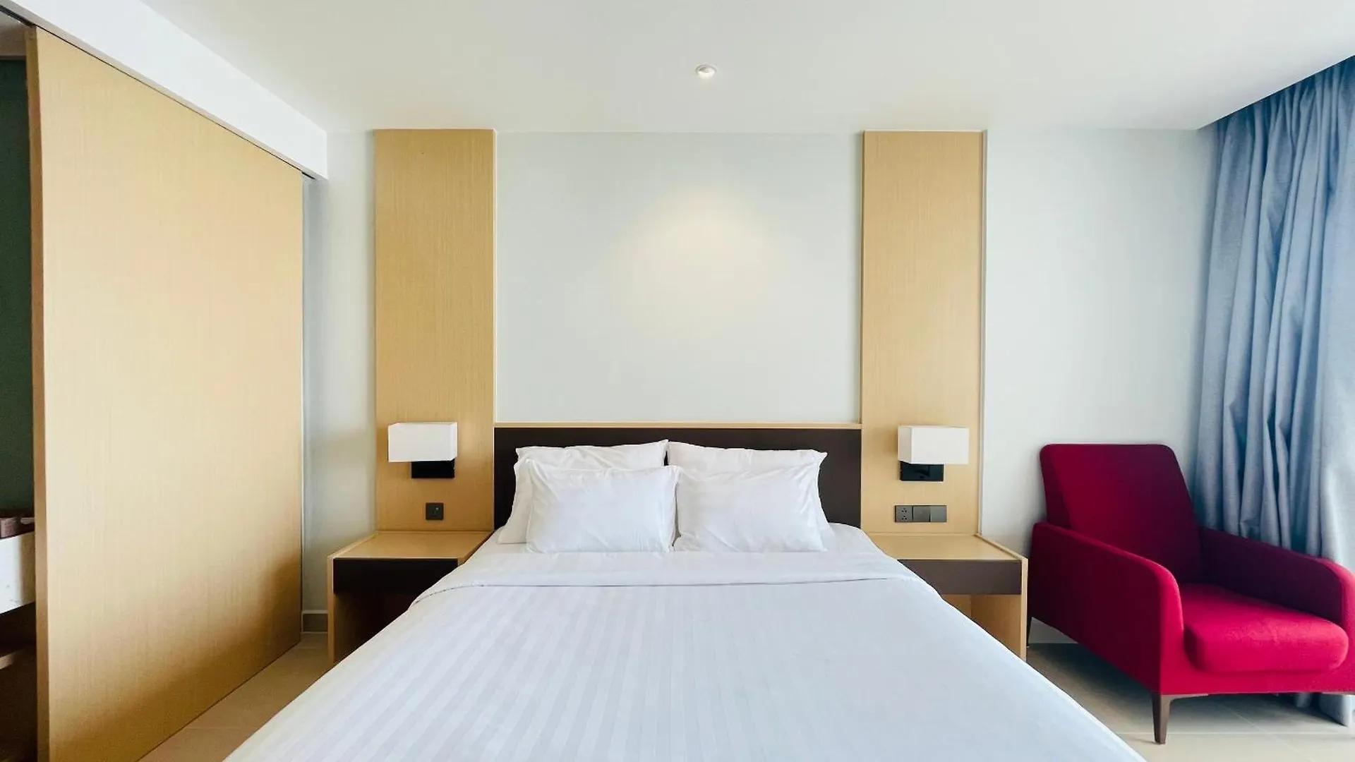 Seaview Cam Ranh Nha Trang Near Airporrt Aparthotel
