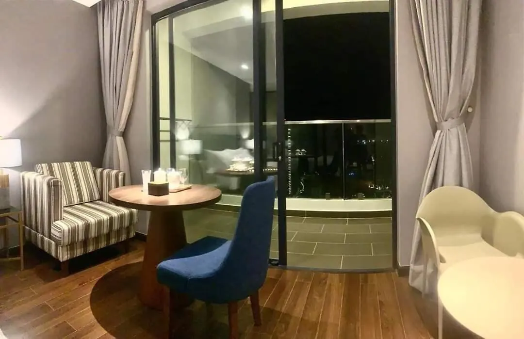 Seaview Cam Ranh Nha Trang Near Airporrt Aparthotel