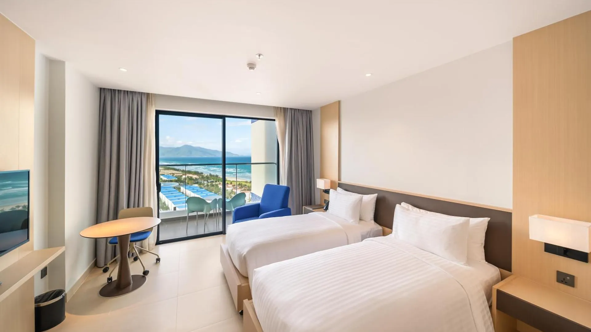 Seaview Cam Ranh Nha Trang Near Airporrt Aparthotel