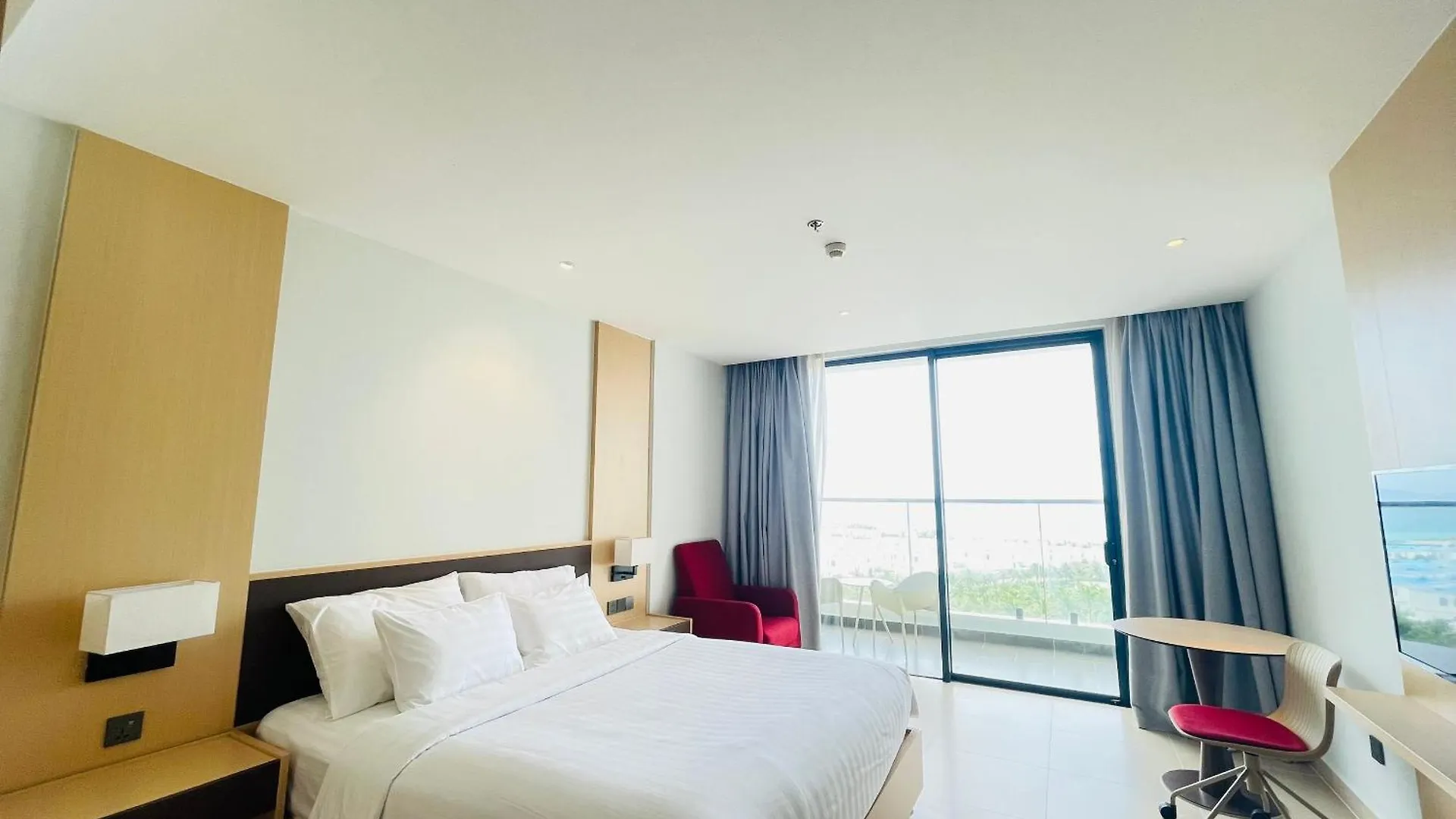 Seaview Cam Ranh Nha Trang Near Airporrt Aparthotel Vietnam