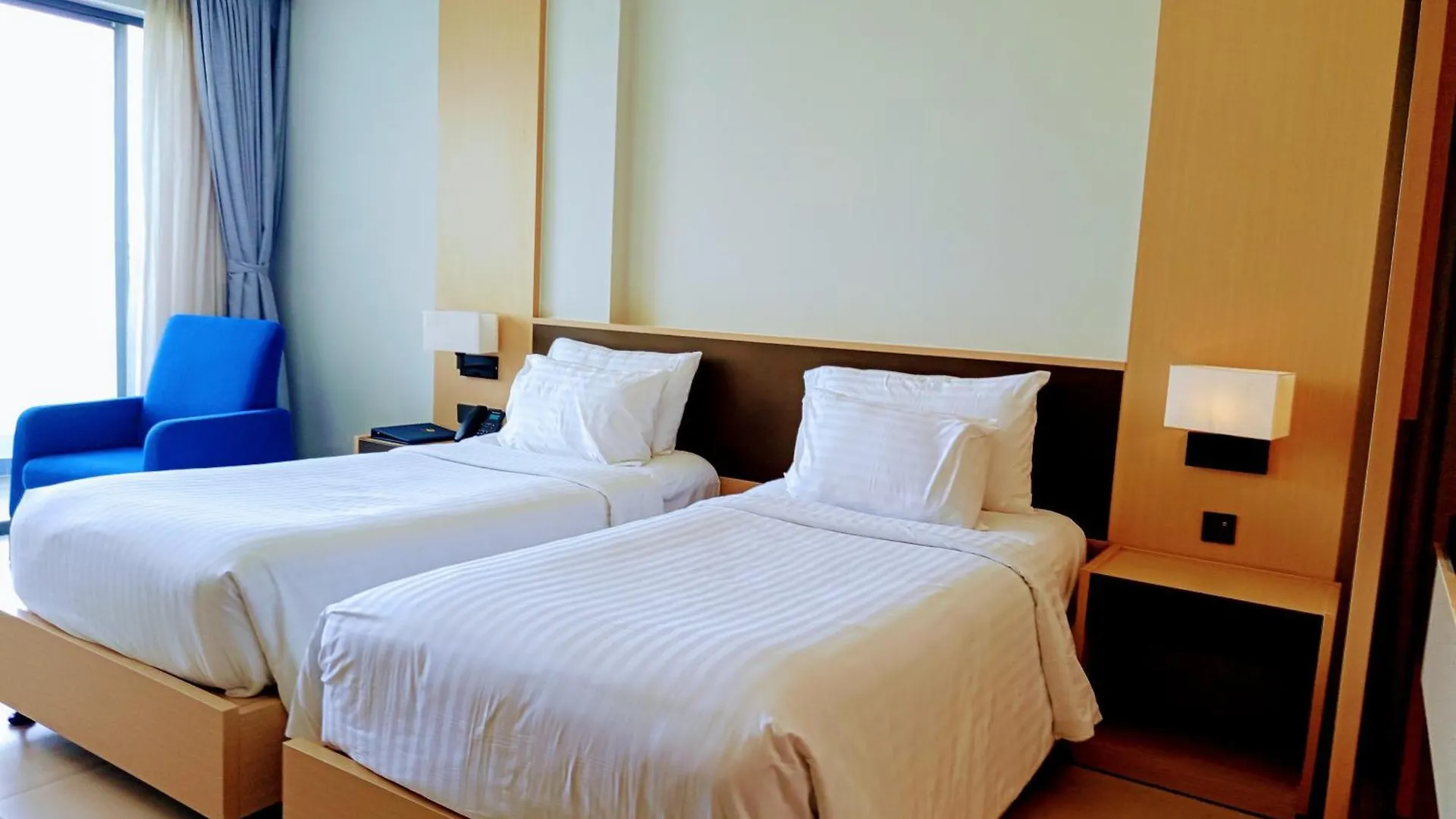 Seaview Cam Ranh Nha Trang Near Airporrt Aparthotel